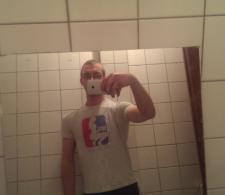 HotBoy223 sucht Kontaktanzeigen