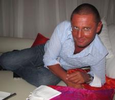 SKORPION67 aus Lübeck